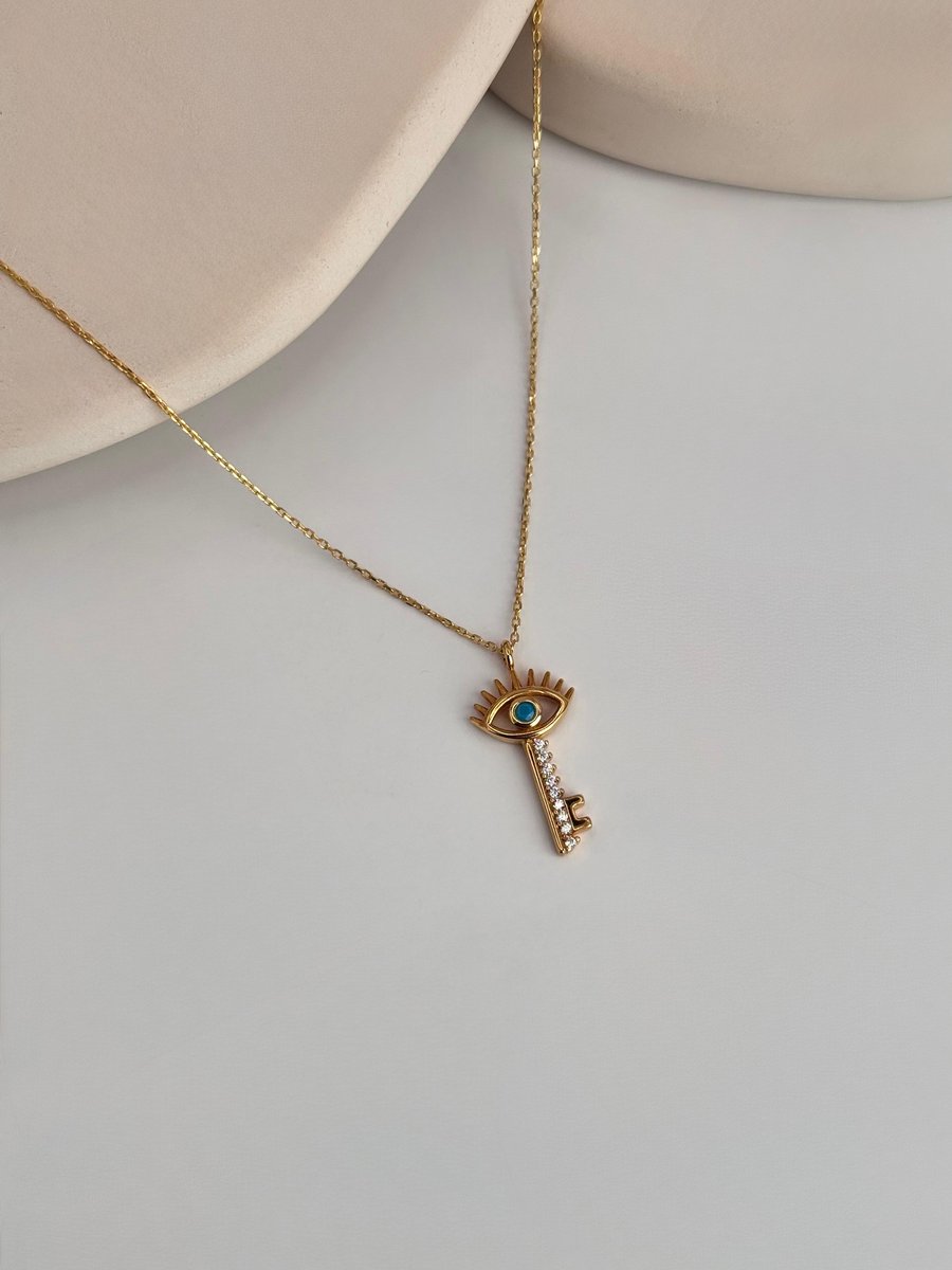 Göz Detaylı Anahtar Kolye